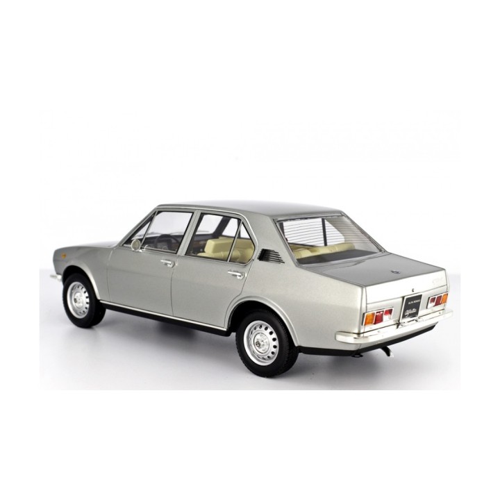 Alfa Romeo Alfetta 1.6 1975 šedá, Laudoracing-Model 1:18