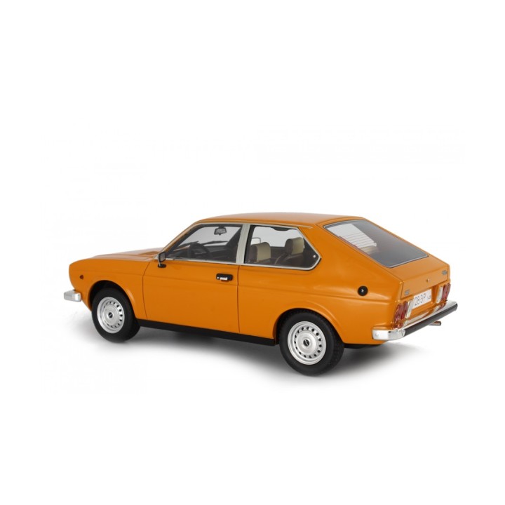 Seat 128 3P 1430 1975 oranžová, Laudoracing-Model 1:18