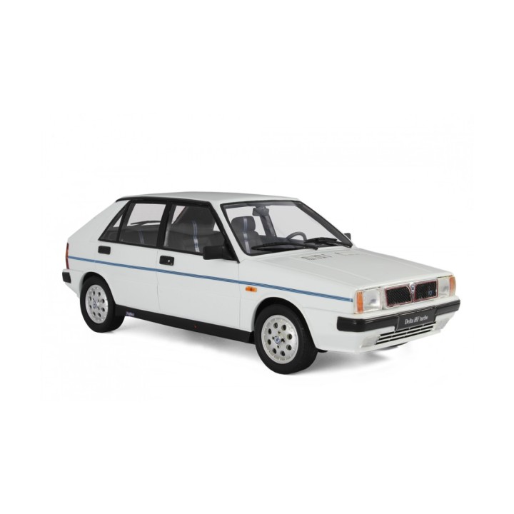Lancia Delta 1600 HF Turbo ie "R86" 1986 Martini, Laudoracing-Model 1/18 scale
