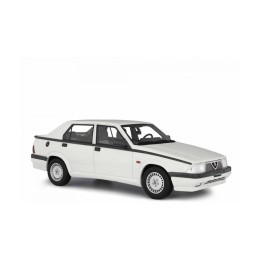 Alfa Romeo Alfa 75 2.0 Twin Spark 1987 white, Laudoracing-Model 1/18 scale