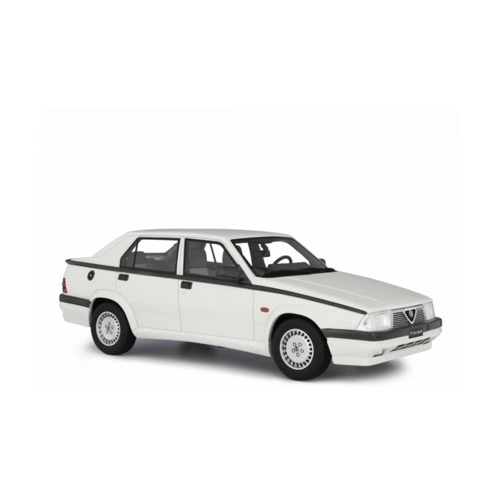 Alfa Romeo Alfa 75 2.0 Twin Spark 1987 white, Laudoracing-Model 1/18 scale