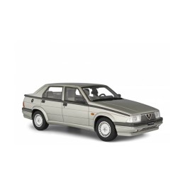 Alfa Romeo Alfa 75 2.0 Twin Spark 1987 červená, Laudoracing-Model 1:18