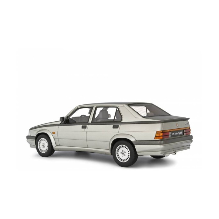 Alfa Romeo Alfa 75 2.0 Twin Spark 1987 red, Laudoracing-Model 1/18 scale