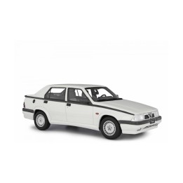 Alfa Romeo Alfa 75 2.0 Twin Spark 1987 white, Laudoracing-Model 1/18 scale