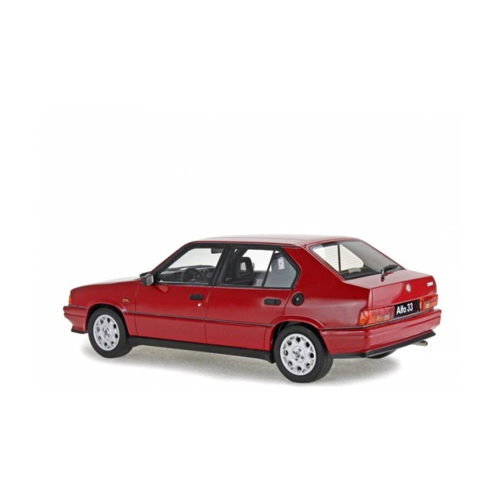 Alfa Romeo Alfa 33 1.5 Quadrifoglio 1984 šedá, Laudoracing-Model 1:18