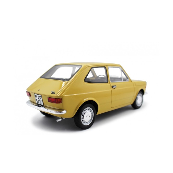 Seat 127 1. serie 1971 beige, Laudoracing-Model 1/18 scale