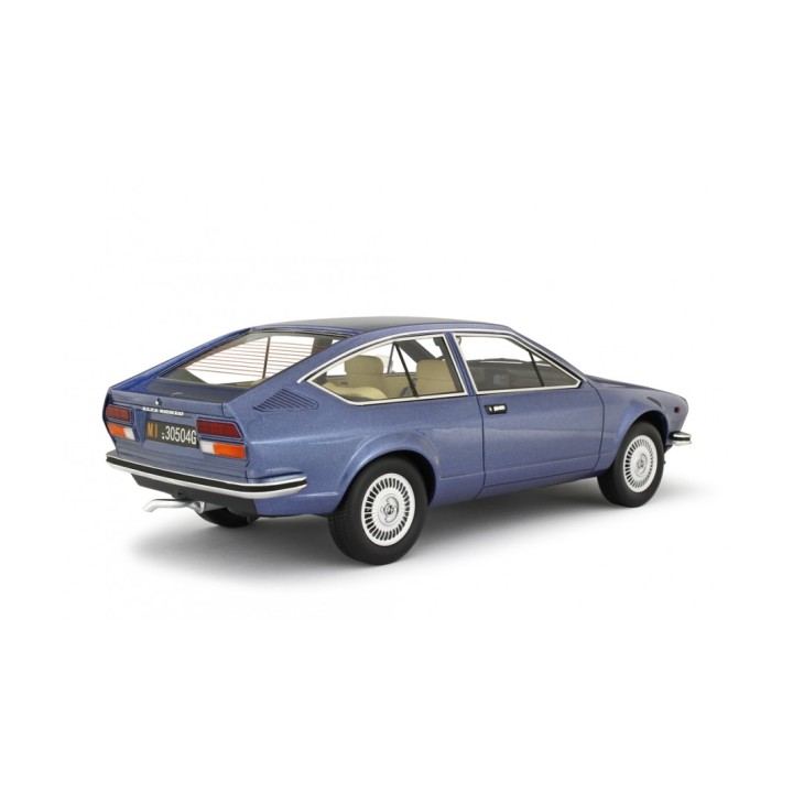 Alfa Romeo Alfetta GT 1.6 1976 modrá, Laudoracing-Model 1:18