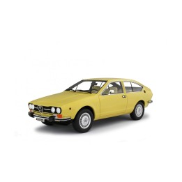 Alfa Romeo Alfetta GTV 2000 1976 žlutá, Laudoracing-Model 1:18