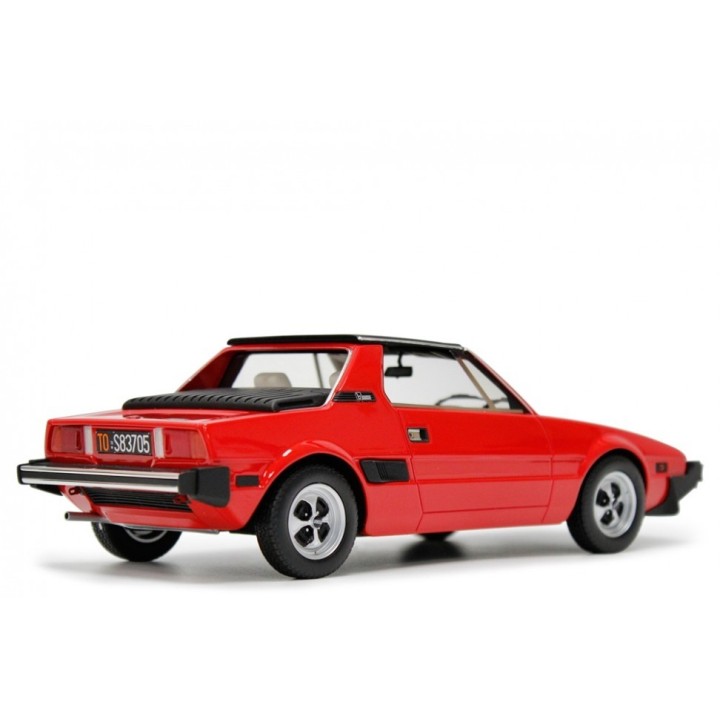 Fiat X1/9 FiveSpeed 1978 červená, Laudoracing-Model 1:18