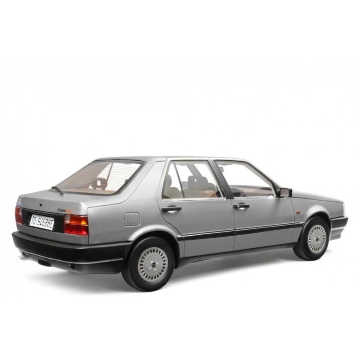 Fiat Croma Turbo I.E. 1985 šedá, Laudoracing-Model 1:18