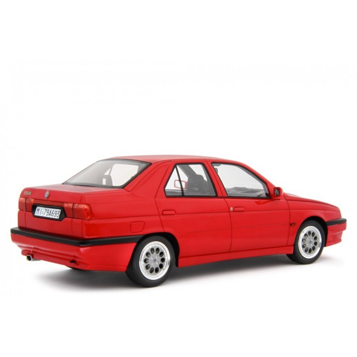 Alfa Romeo 155 2.0i turbo 16V Q4 1992 red, Laudoracing-Model 1/18 scale