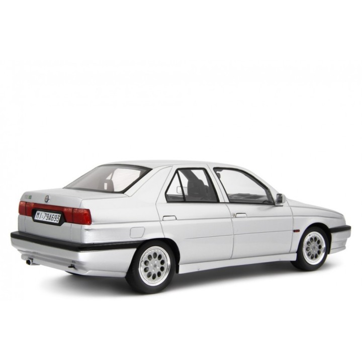 Alfa Romeo 155 2.0i turbo 16V Q4 1992 silver, Laudoracing-Model 1/18 scale