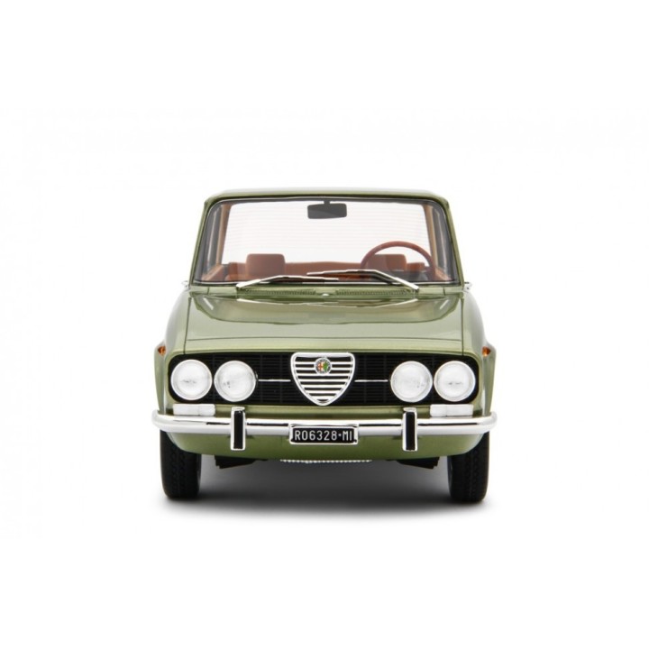 Alfa Romeo 2000 Berlina 1971 zelená, Laudoracing-Model 1:18