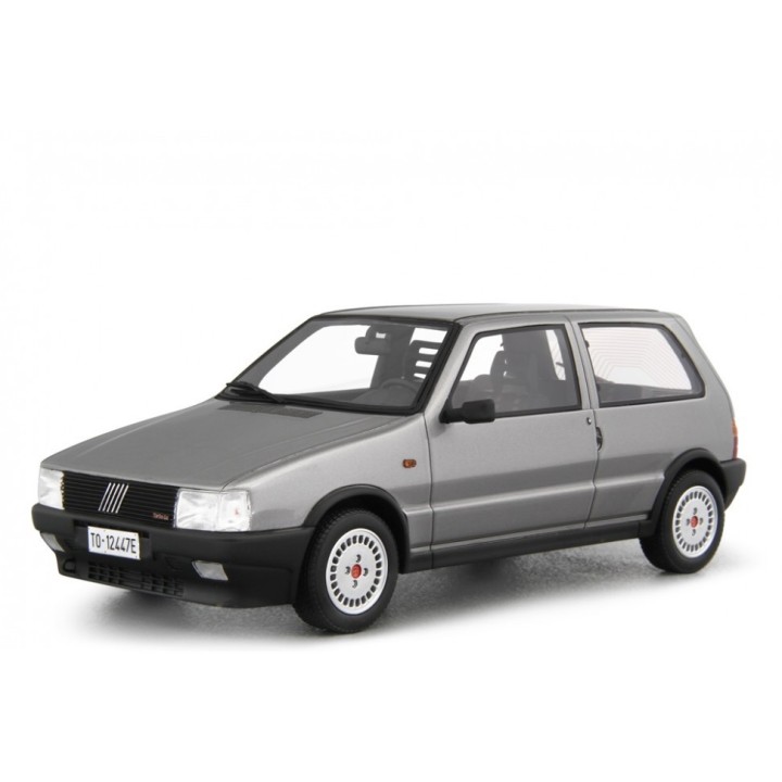 Fiat Uno Turbo i.e. 1985 stříbrná, Laudoracing-Model 1:18