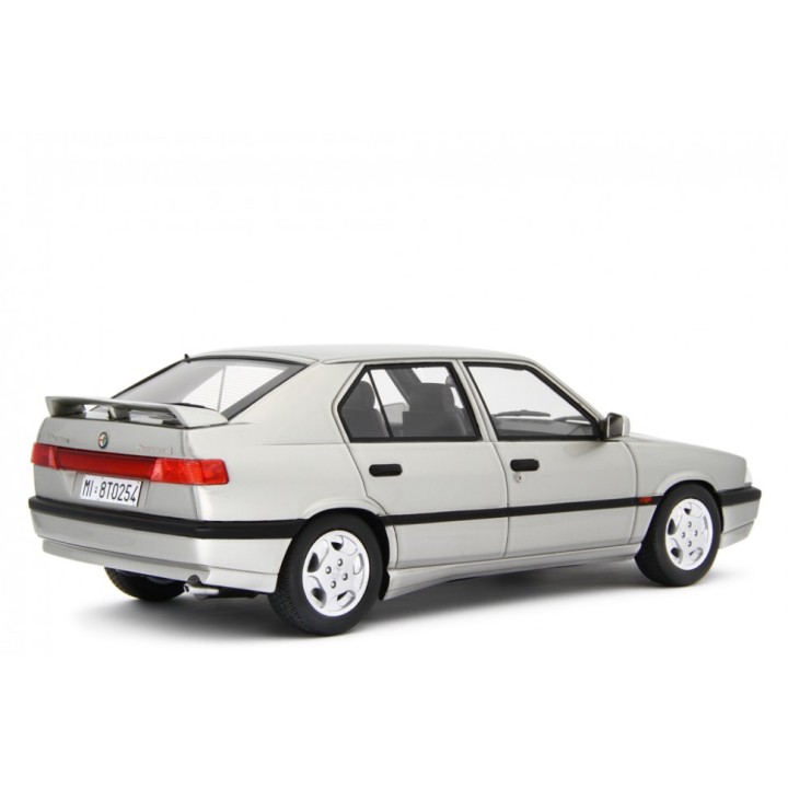 Alfa Romeo 33 1.7 16v permanent 4 1991 silver, Laudoracing-Model 1/18 scale