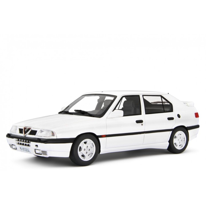 Alfa Romeo 33 1.7 16v permanent 4 1991 white, Laudoracing-Model 1/18 scale