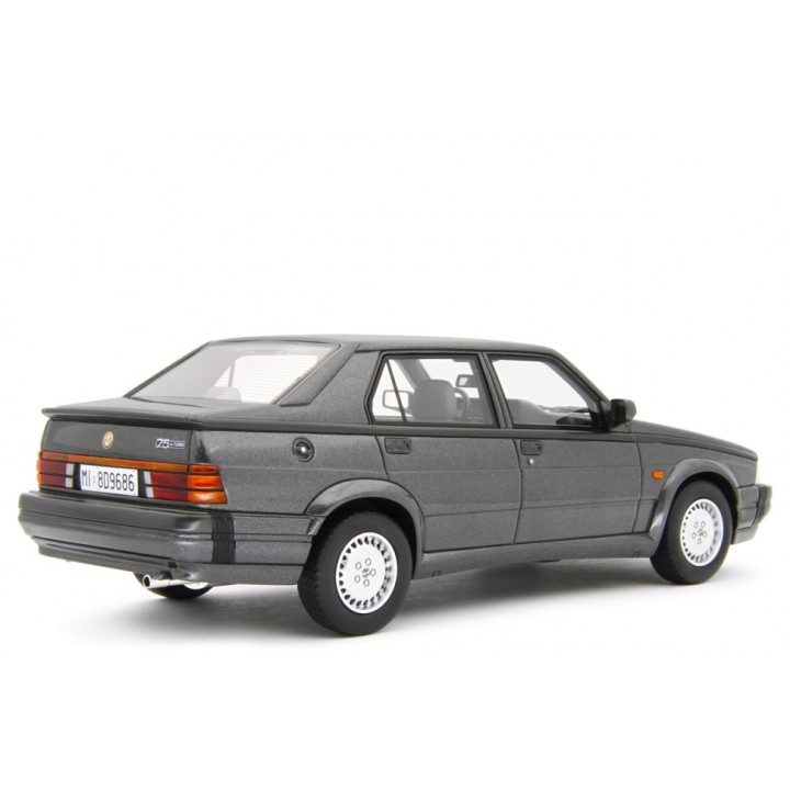 Alfa Romeo 75 1.8 Turbo America 1986 grey, Laudoracing-Model 1/18 scale