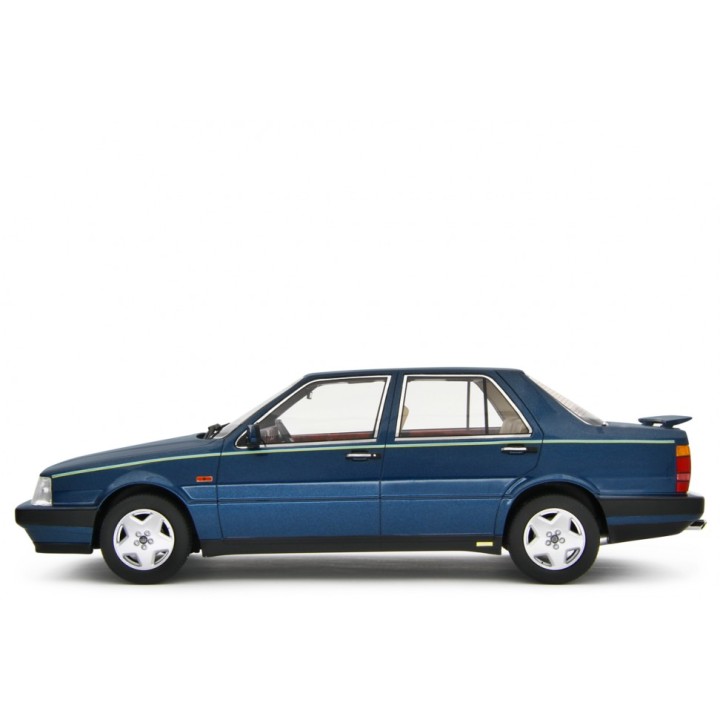 Lancia Thema 8.32 1986 blue, Laudoracing-Model 1/18 scale