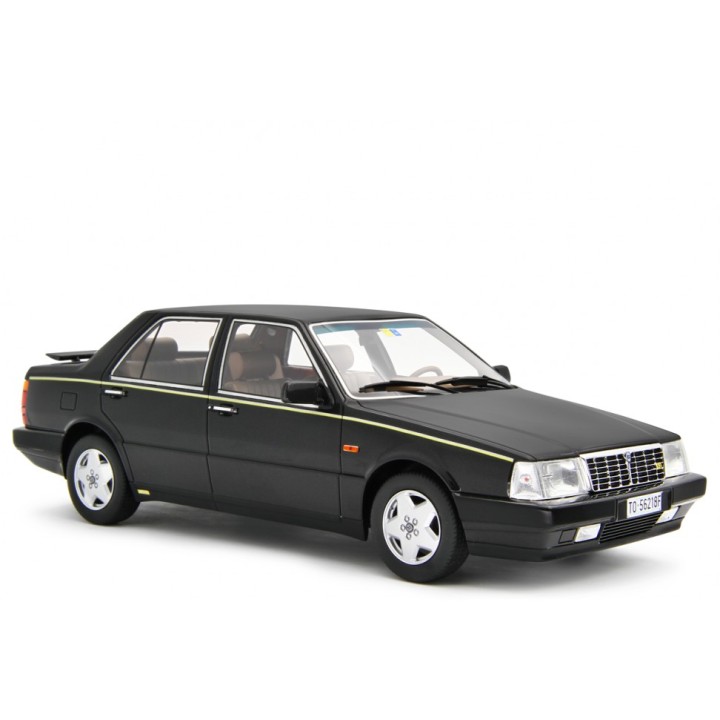 Lancia Thema 8.32 1986 black, Laudoracing-Model 1/18 scale
