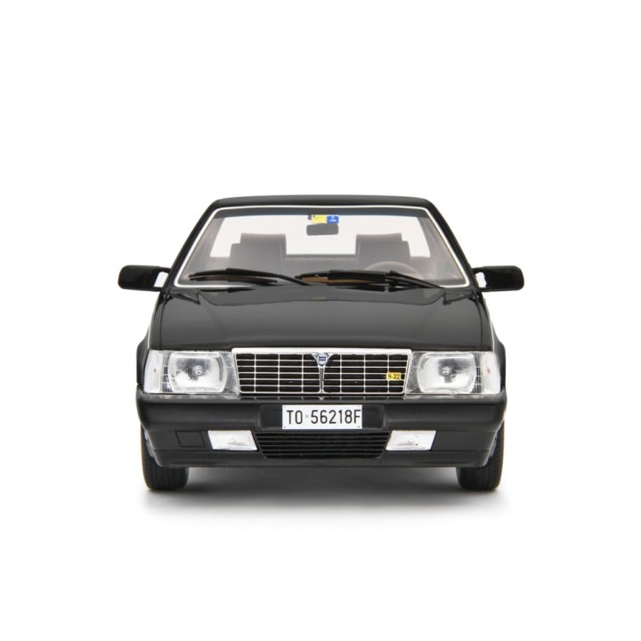 Lancia Thema 8.32 1986 black, Laudoracing-Model 1/18 scale