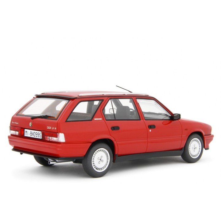 Alfa Romeo 33 1.7 Sport Wagon Q.V. 1988 červená, Laudoracing-Model 1:18