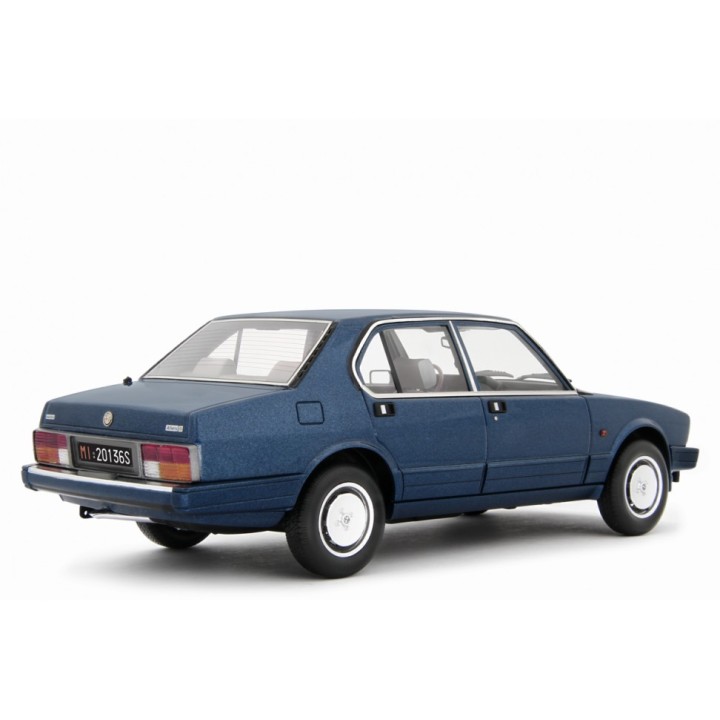 Alfa Romeo Alfetta 2.0i Quadrifoglio Oro 1983 modrá, Laudoracing-Model 1:18