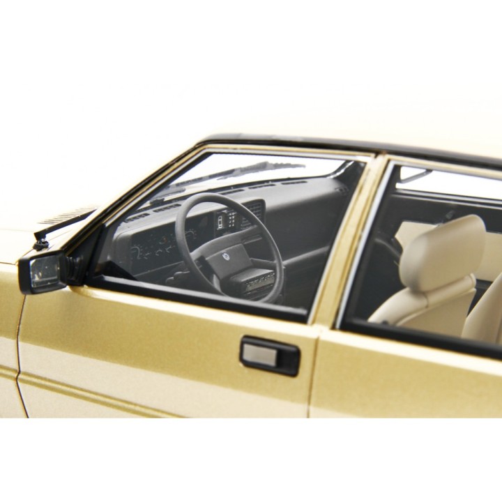 Lancia Prisma 1300 1985 béžová, Laudoracing-Model 1:18