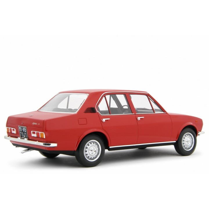 Alfa Romeo Alfetta 1.6 1975 red, Laudoracing-Model 1/18 scale