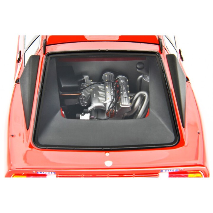 Lancia 037 Rally Stradale 1982 red, Laudoracing-Model 1/18 scale