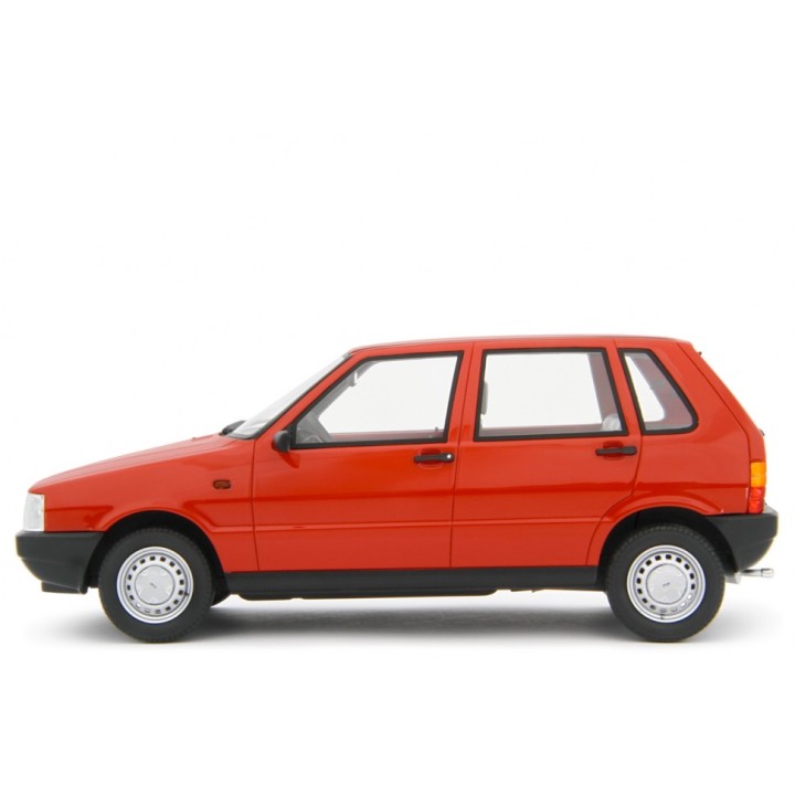 Fiat Uno 55S 1983 red, Laudoracing-Model 1/18 scale