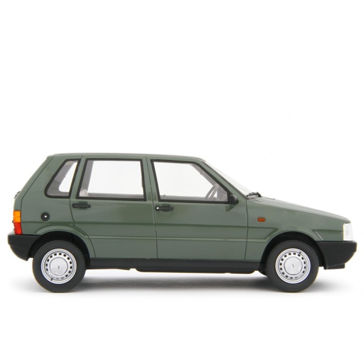 Fiat Uno 55S 1983 green, Laudoracing-Model 1/18 scale