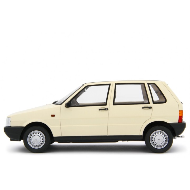 Fiat Uno 55S 1983 beige, Laudoracing-Model 1/18 scale