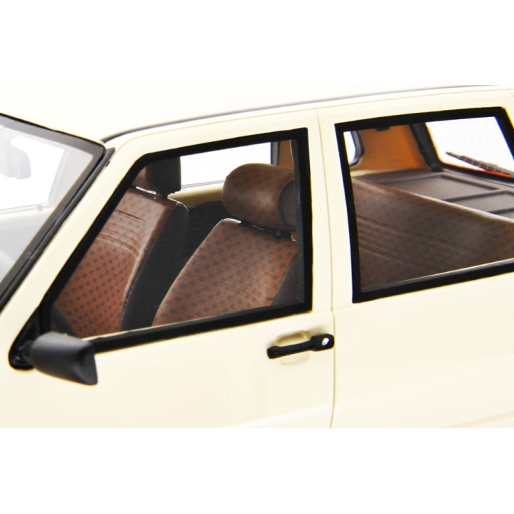 Fiat Uno 55S 1983 beige, Laudoracing-Model 1/18 scale