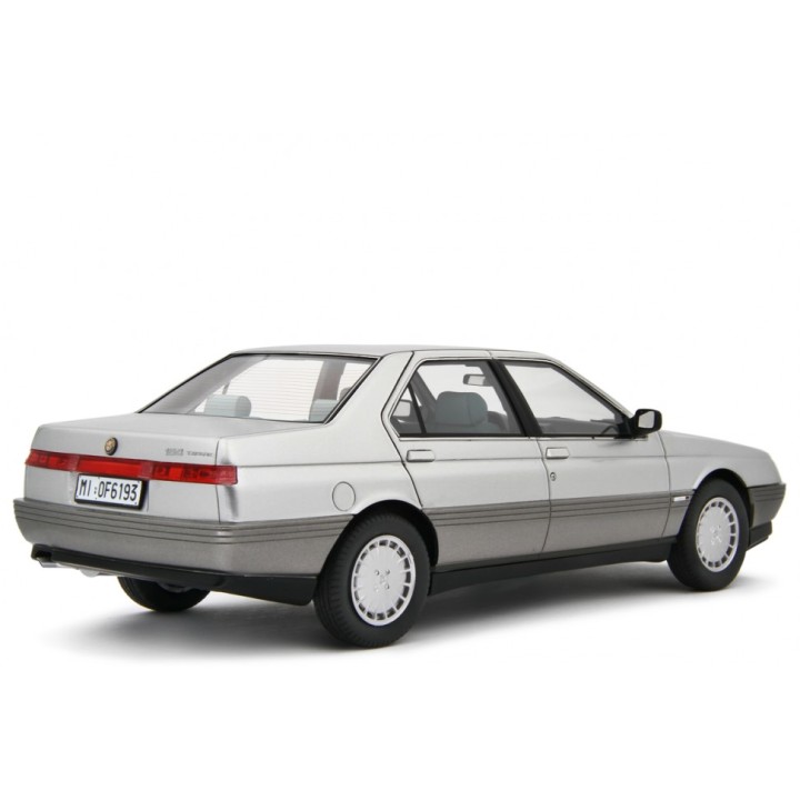 Alfa Romeo 164 2.0 Twin Spark 1987 stříbrná, Laudoracing-Model 1:18