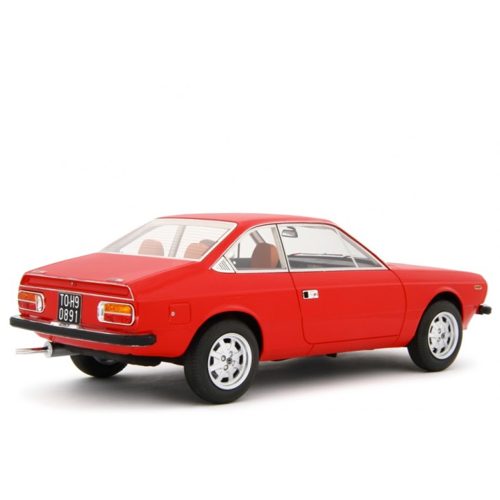 Lancia Beta Coupé 1.6 1973 red, Laudoracing-Model 1/18 scale