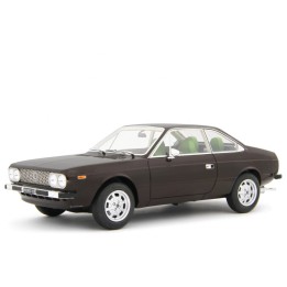 Lancia Beta Coupé 1.6 1973 brown, Laudoracing-Model 1/18 scale