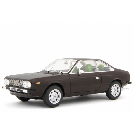 Lancia Beta Coupé 1.6 1973 brown, Laudoracing-Model 1/18 scale