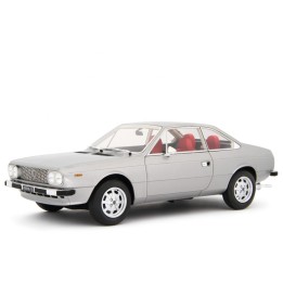 Lancia Beta Coupé 1.6 1973 silver, Laudoracing-Model 1/18 scale