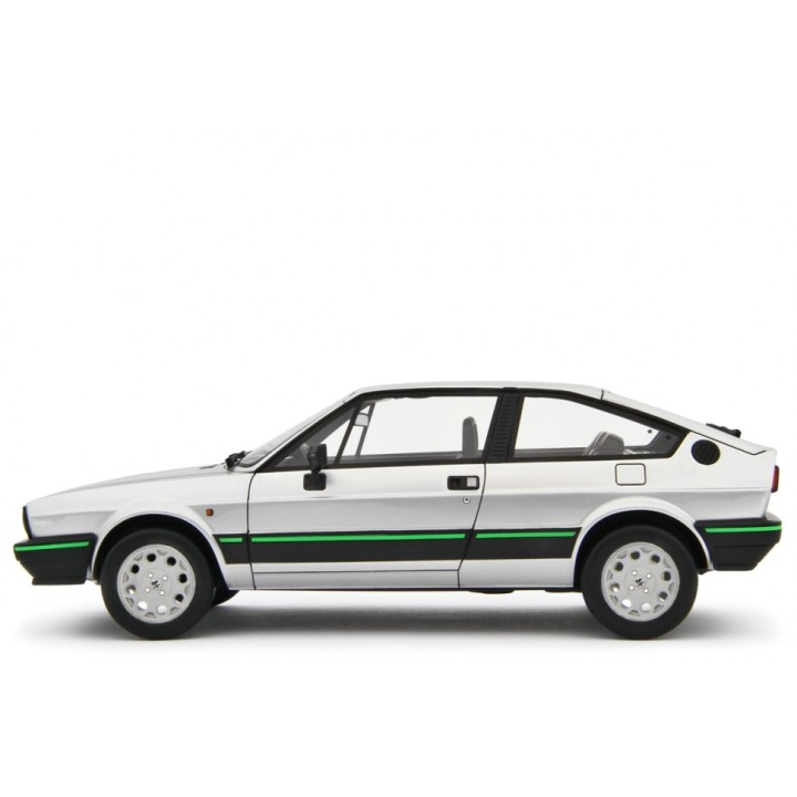 Alfa Romeo Sprint 1.5 Quadrifoglio Verde 1983 silver, Laudoracing-Model 1/18 scale