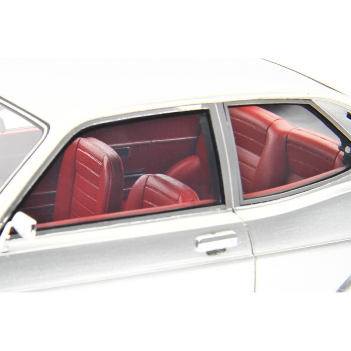 Fiat 128 Coupè 1300 SL 1972 stříbrná, Laudoracing-Model 1:18