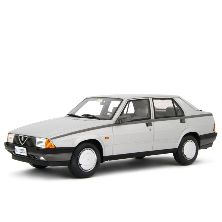 Alfa Romeo 75 1.6-1.8 1985 silver, Laudoracing-Model 1/18 scale
