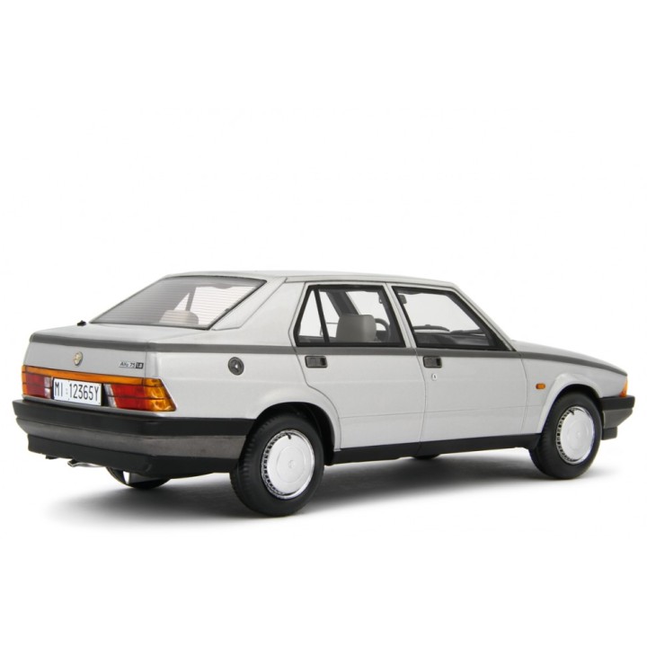 Alfa Romeo 75 1.6-1.8 1985 stříbrná, Laudoracing-Model 1:18