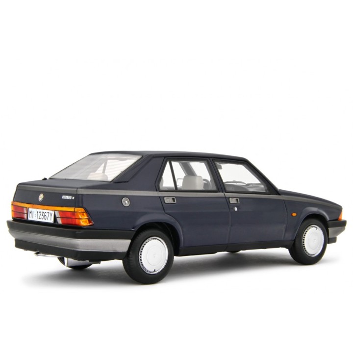 Alfa Romeo 75 1.6-1.8 1985 blue, Laudoracing-Model 1/18 scale