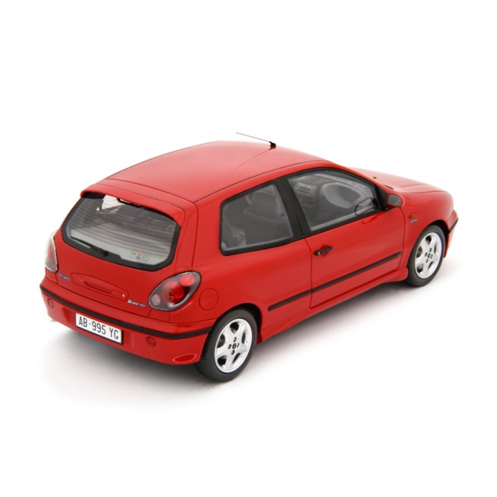 Fiat Bravo 2.0 HGT 1995 red, Laudoracing-Model 1/18 scale