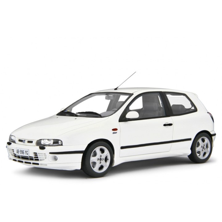 Fiat Bravo 2.0 HGT 1995 white, Laudoracing-Model 1/18 scale