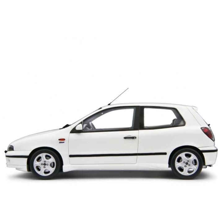 Fiat Bravo 2.0 HGT 1995 white, Laudoracing-Model 1/18 scale
