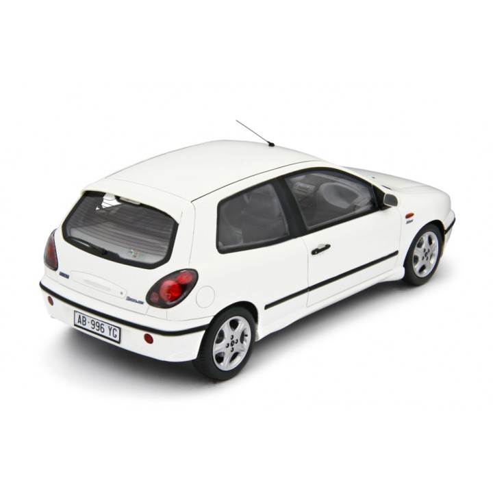 Fiat Bravo 2.0 HGT 1995 bílá, Laudoracing-Model 1:18