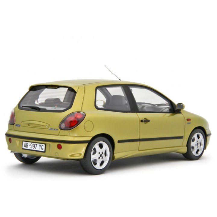 Fiat Bravo 2.0 HGT 1995 gold, Laudoracing-Model 1/18 scale