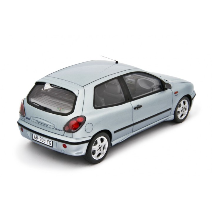 Fiat Bravo 2.0 HGT 1995 stříbrná, Laudoracing-Model 1:18