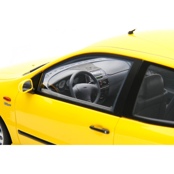 Fiat Bravo 2.0 HGT 1995 yellow, Laudoracing-Model 1/18 scale